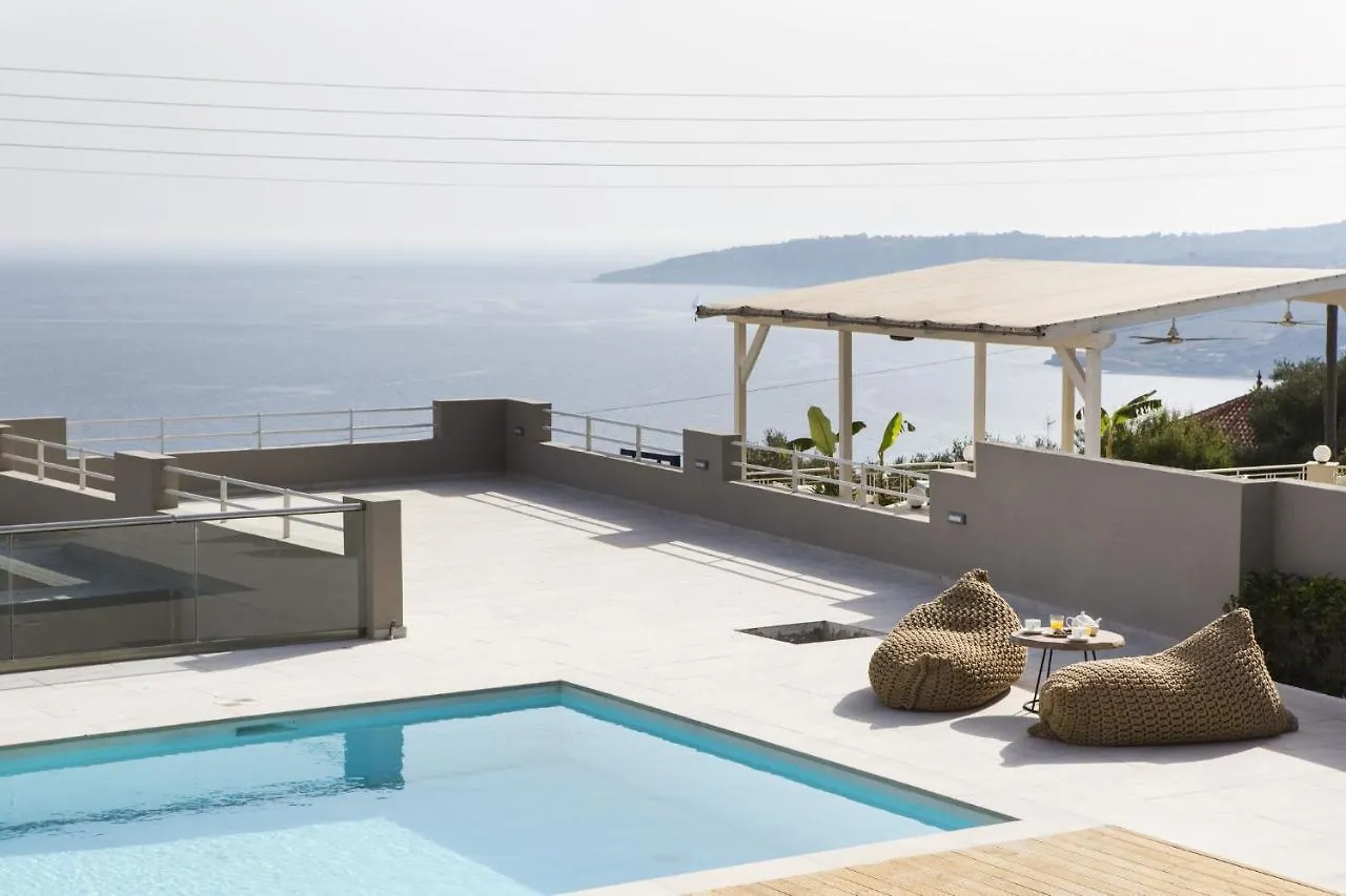 Etherealvilla-Family Villa With Pool Lourdata  Greece