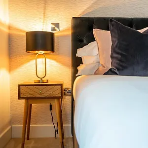 107 @ Ryedale House York